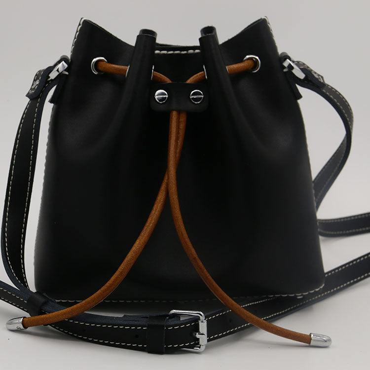 Hand-Stitched Leather Bag - Eve's High Fashion LLC