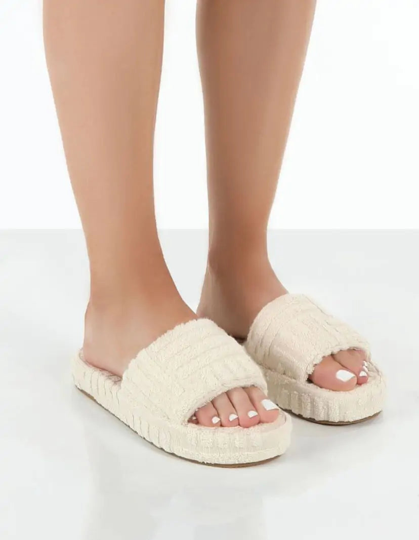 Women's Furry Casual Slippers - Eve's High Fashion LLC