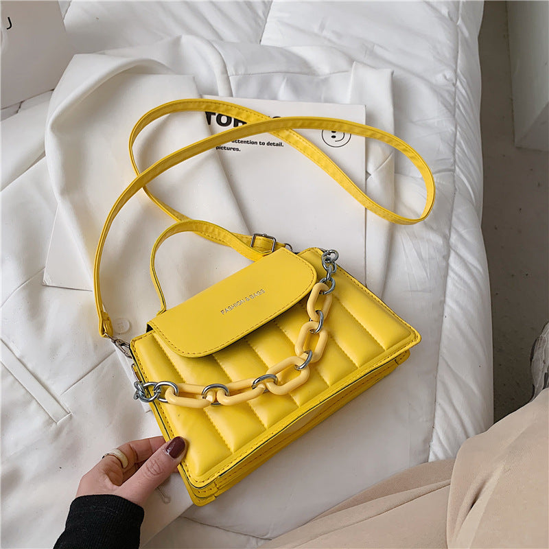 Fashion Chain Crossbody Shoulder Bag - Eve's High Fashion LLC