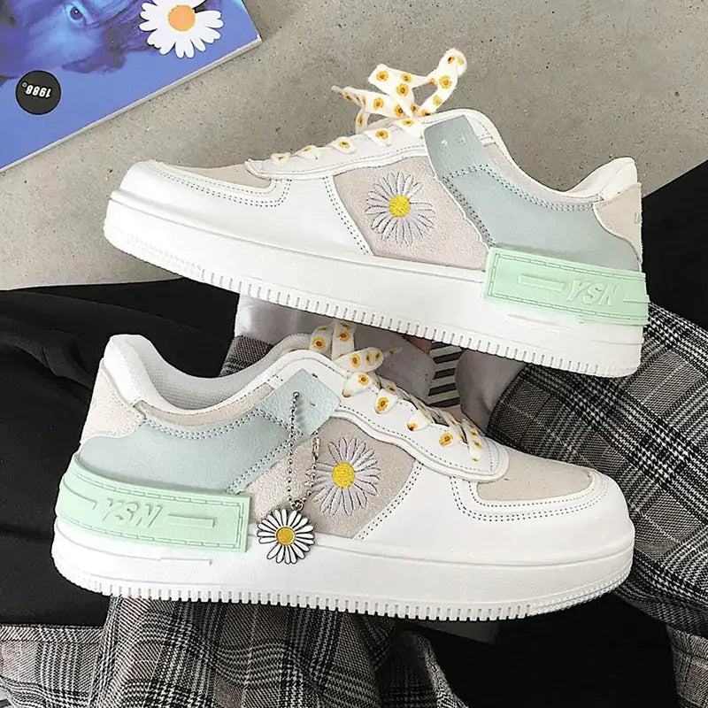 Daisy Sneakers - Eve's High Fashion LLC