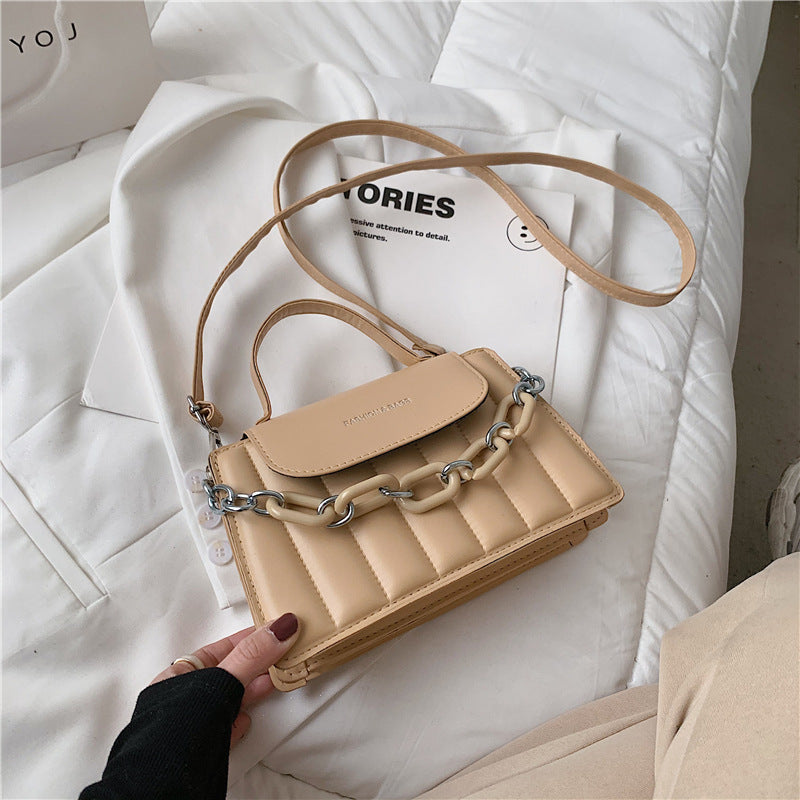 Fashion Chain Crossbody Shoulder Bag - Eve's High Fashion LLC